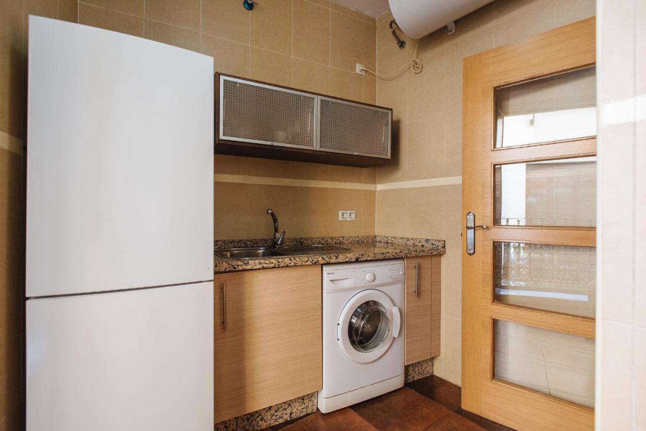 Apartamento Homeyseville- Bright At Santa Cruz 6 Pax, Parking Optional *