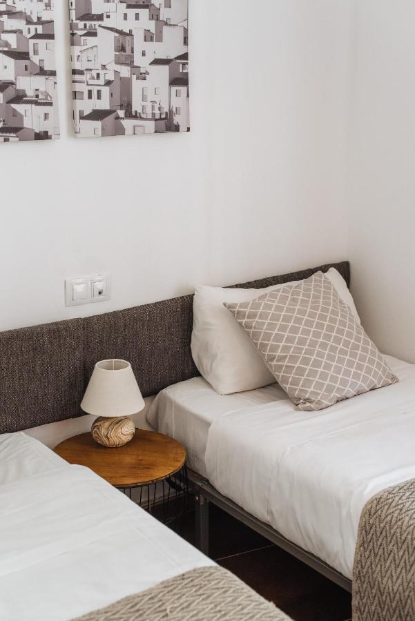 Homeyseville- Bright At Santa Cruz 6 Pax, Parking Optional * Sevilla