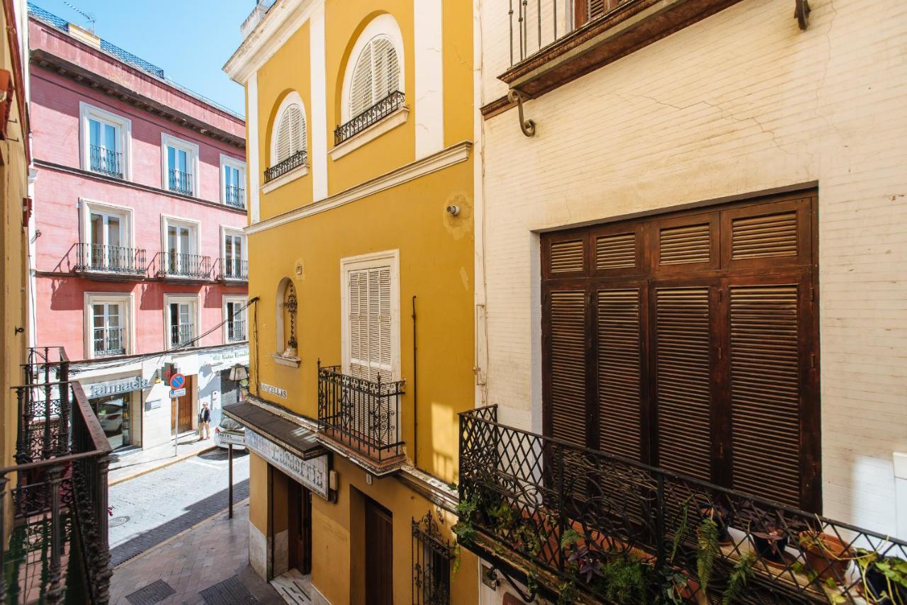 Homeyseville- Bright At Santa Cruz 6 Pax, Parking Optional Apartamento *