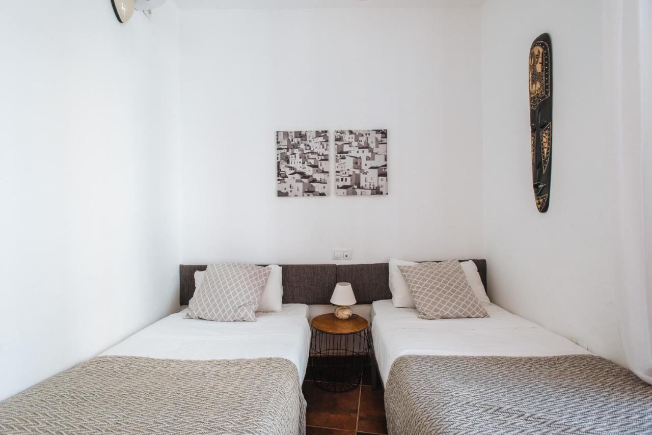Homeyseville- Bright At Santa Cruz 6 Pax, Parking Optional Apartamento