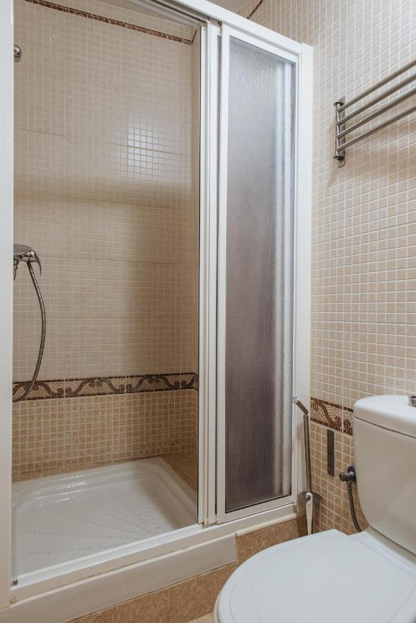 Homeyseville- Bright At Santa Cruz 6 Pax, Parking Optional Sevilla